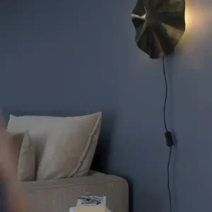 Vägglampa Aira Premium
