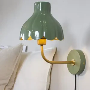 Beställ idag Vägglampa Wells