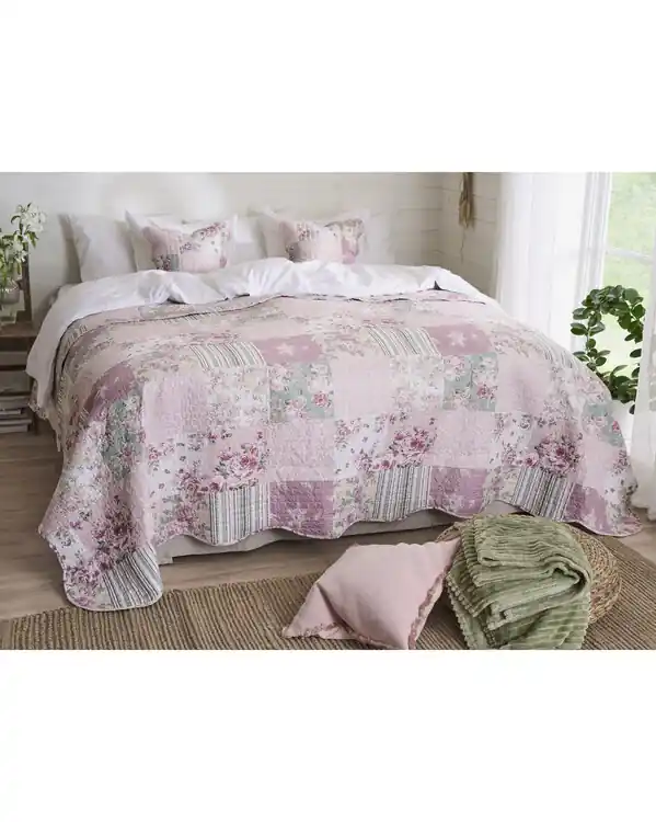Överkast patchwork blommigt Beställ nu