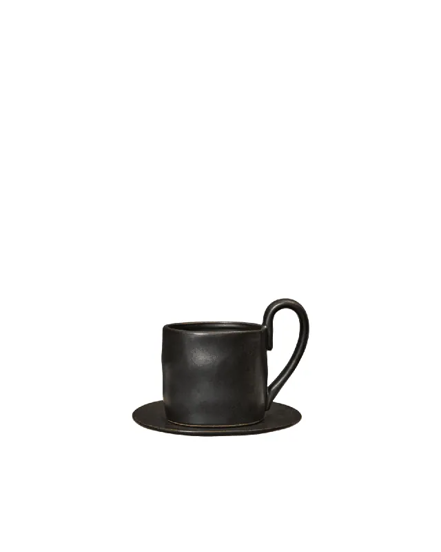 Flow Mug with Saucer Kampanjpris
